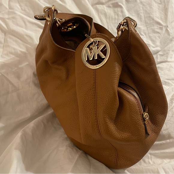 MICHAEL KORS Fulton Brown Leather Chain Large Three Compartments Shoulder Bag - Picture 2 of 15